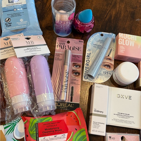 New Beauty Bundle - Picture 6 of 6